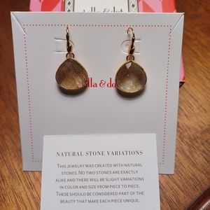 Stella and Dot Serenity small stone drop earrings.